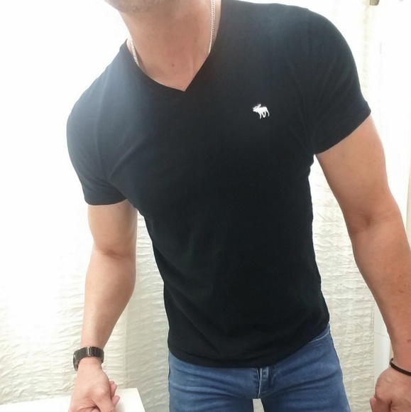 Abercrombie & Fitch Other - A&F V-Neck tee. Size XS